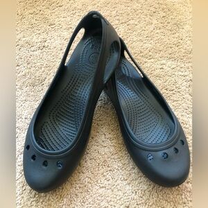 CROCS Black Slip-On Mary-Jane Ballet Flats
(Water friendly Beach Outdoor Pool)